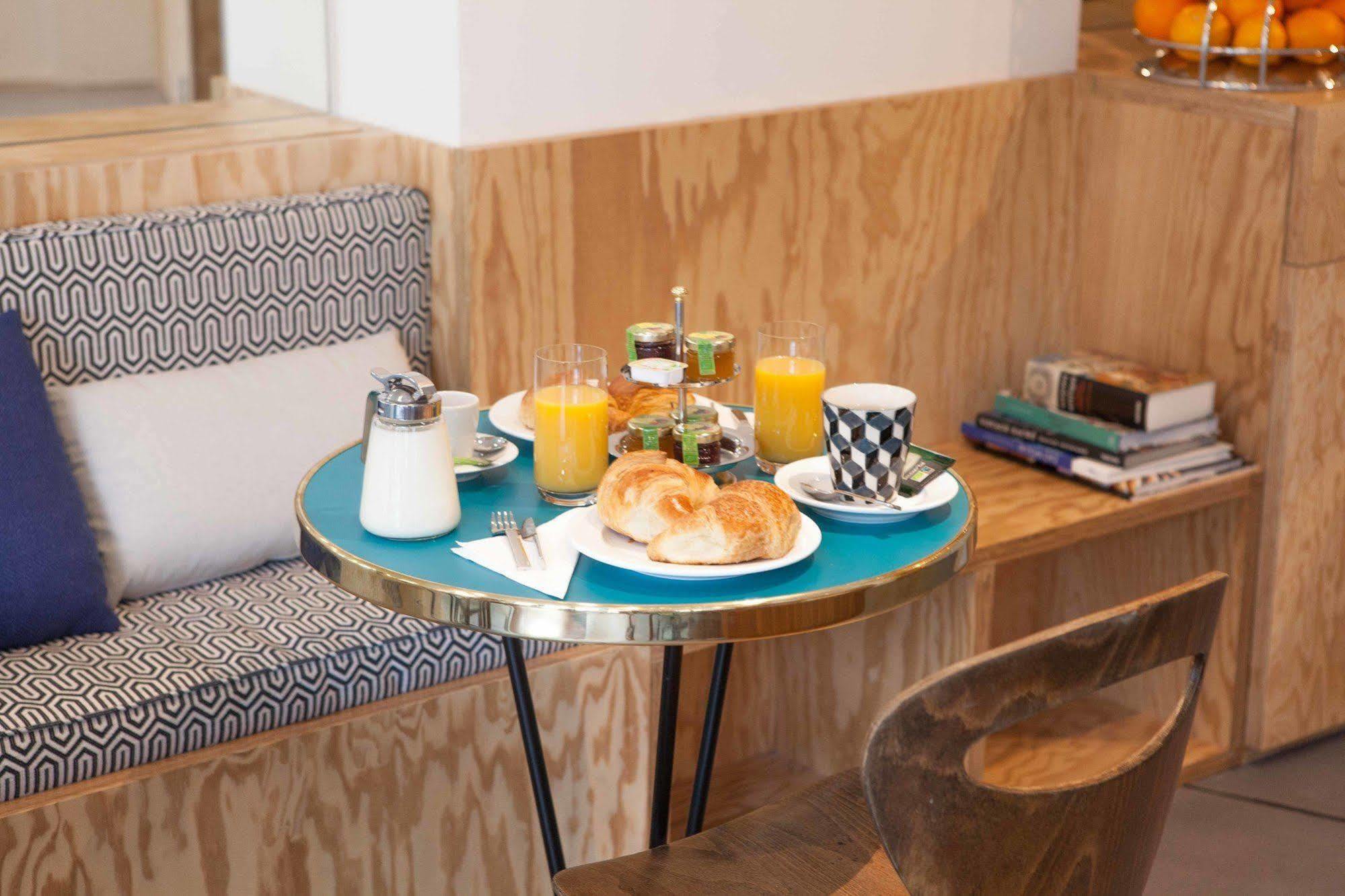 Hotel Montholon Paryż Zewnętrze zdjęcie